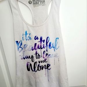 Women's hot topic white tanktop